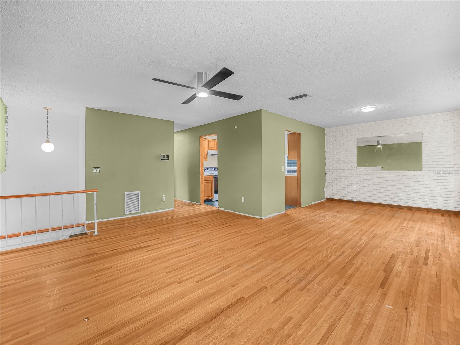 129 Lake Otis, Winter Haven, FL 33884