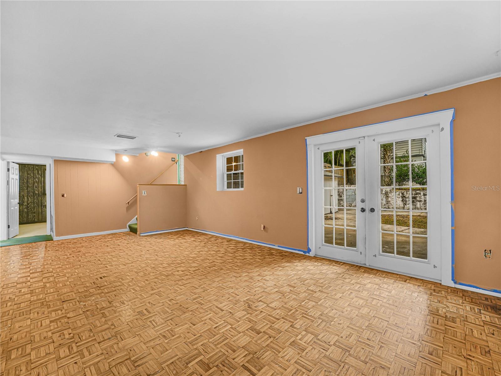 129 Lake Otis, Winter Haven, FL 33884
