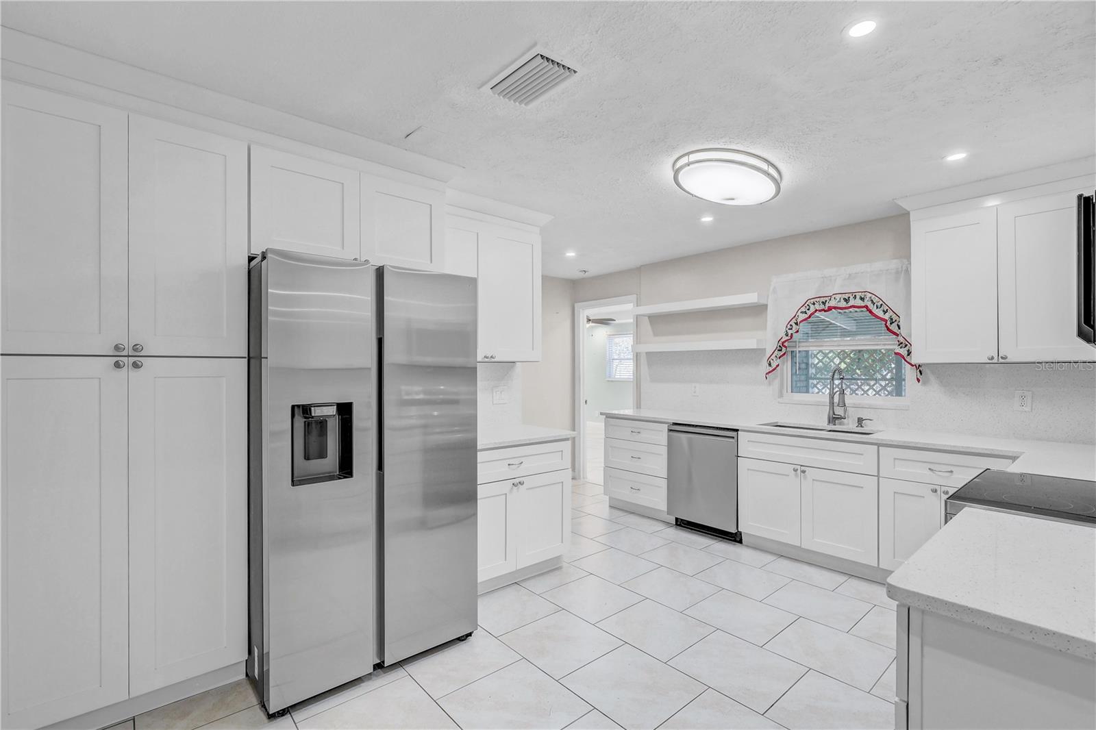 606 Dali, Brandon, FL 33511