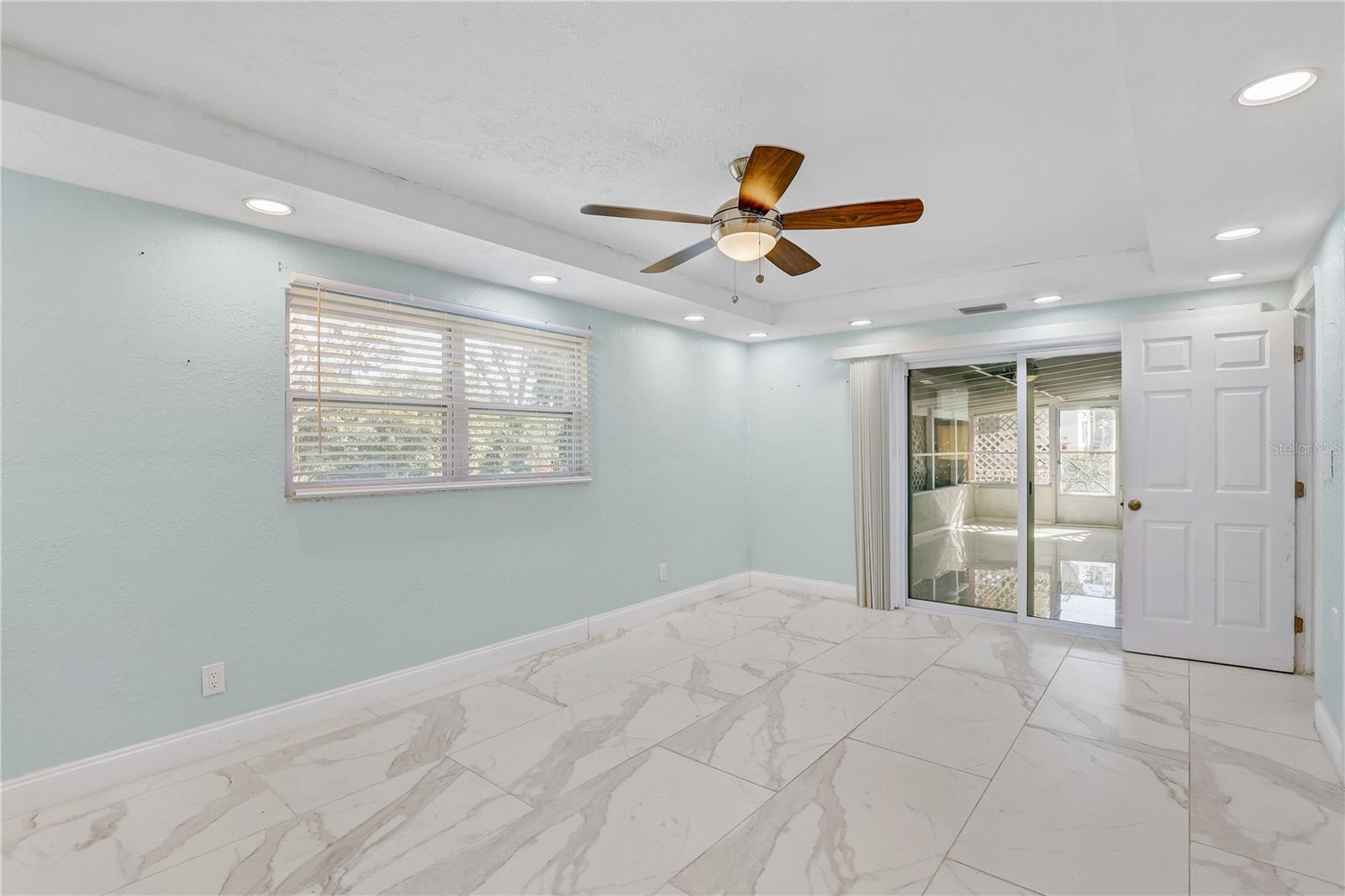 606 Dali, Brandon, FL 33511