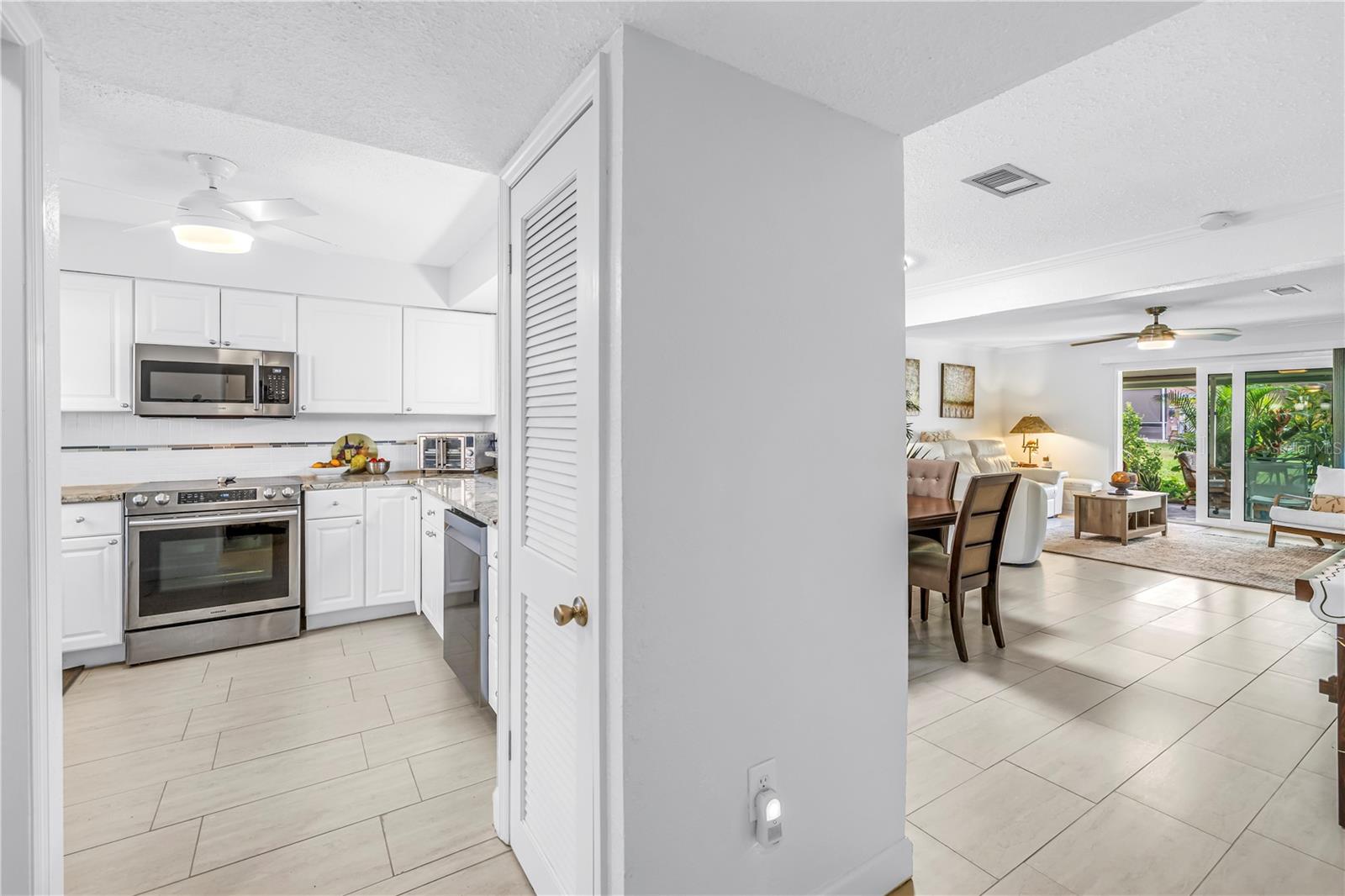 3465 41st Unit 205, St Petersburg, FL 33711