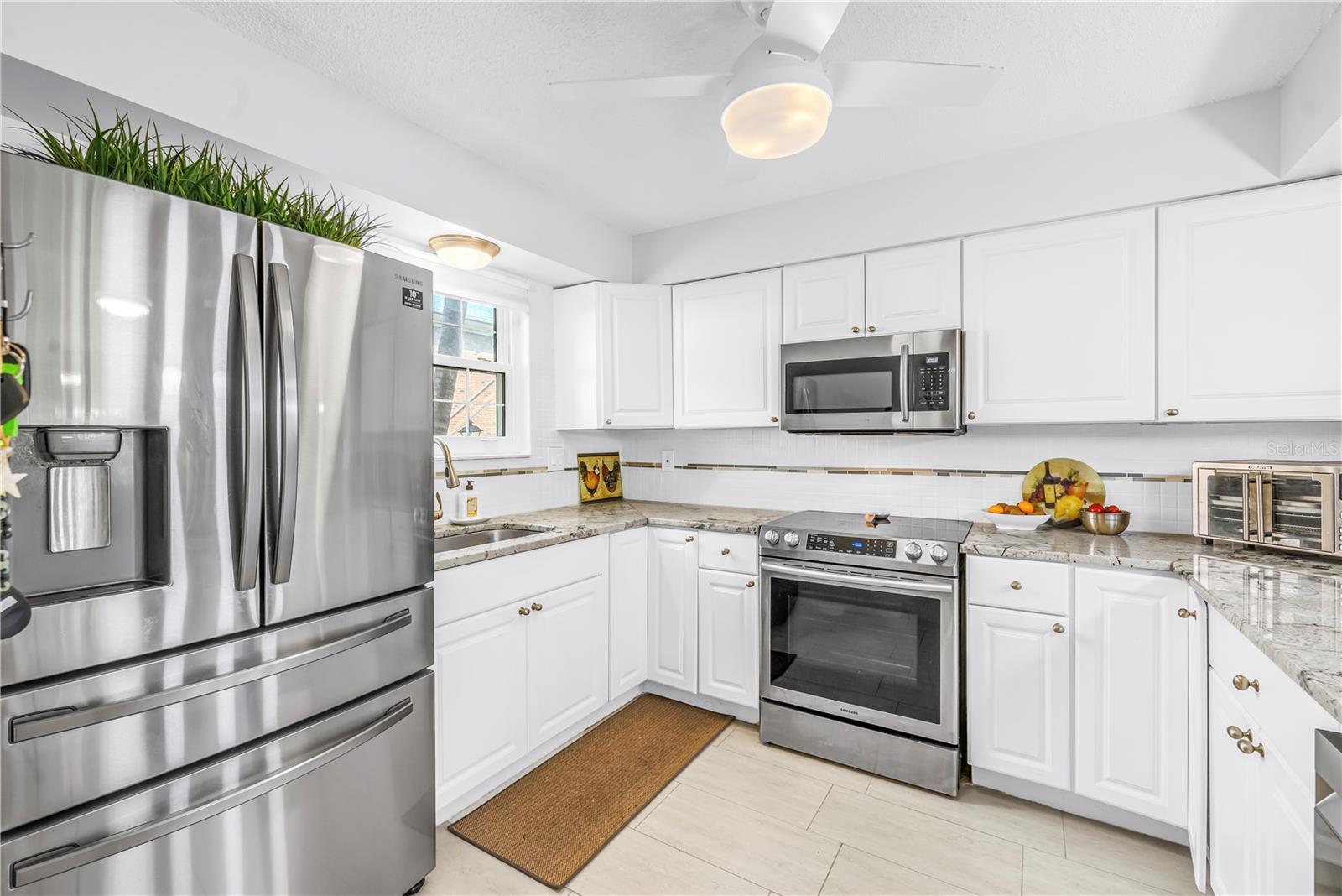 3465 41st Unit 205, St Petersburg, FL 33711