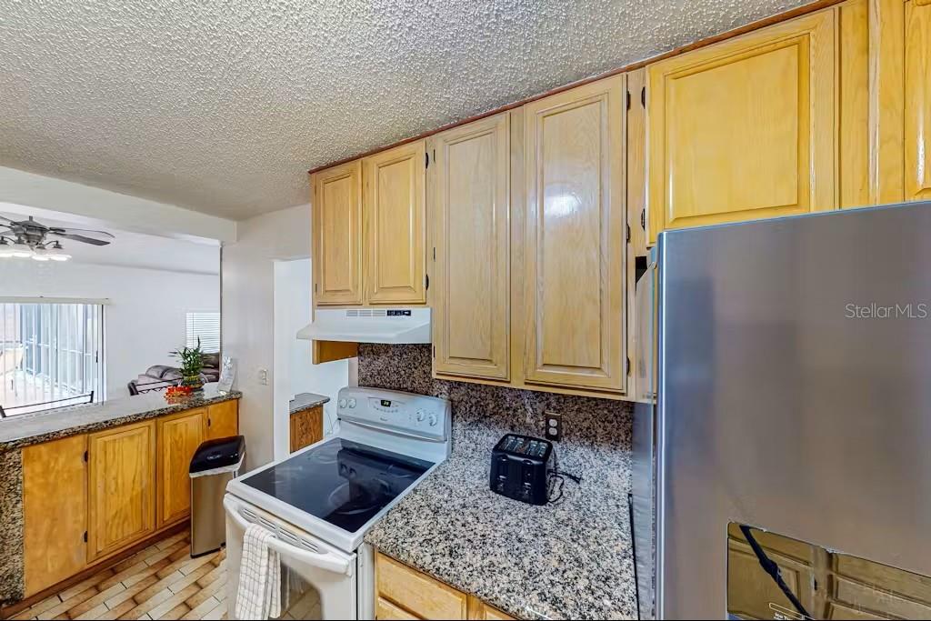 6223 Travis, Tampa, FL 33610