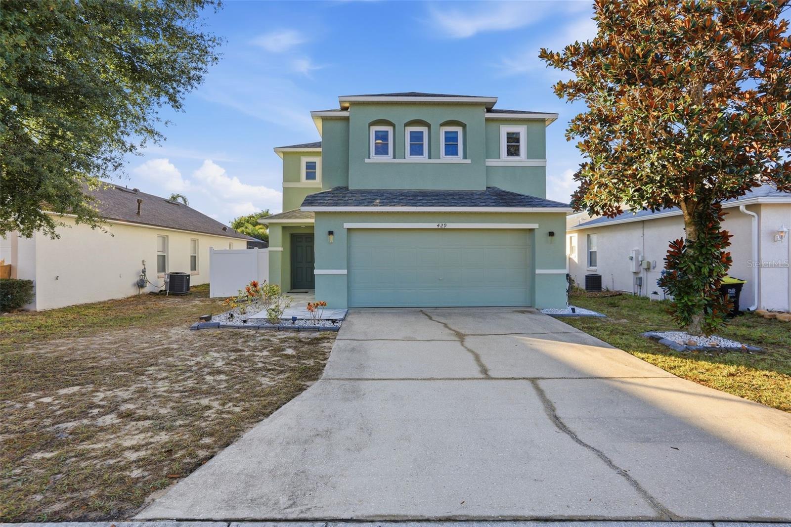429 Rona, Davenport, FL 33897