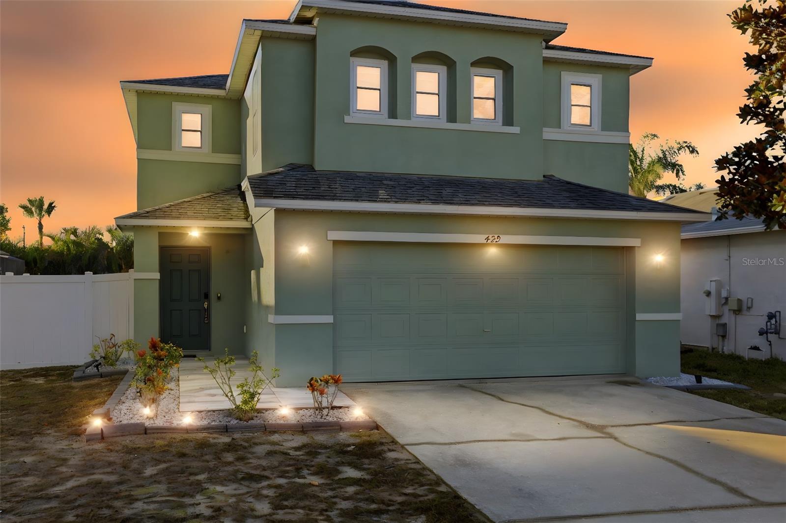 429 Rona, Davenport, FL 33897