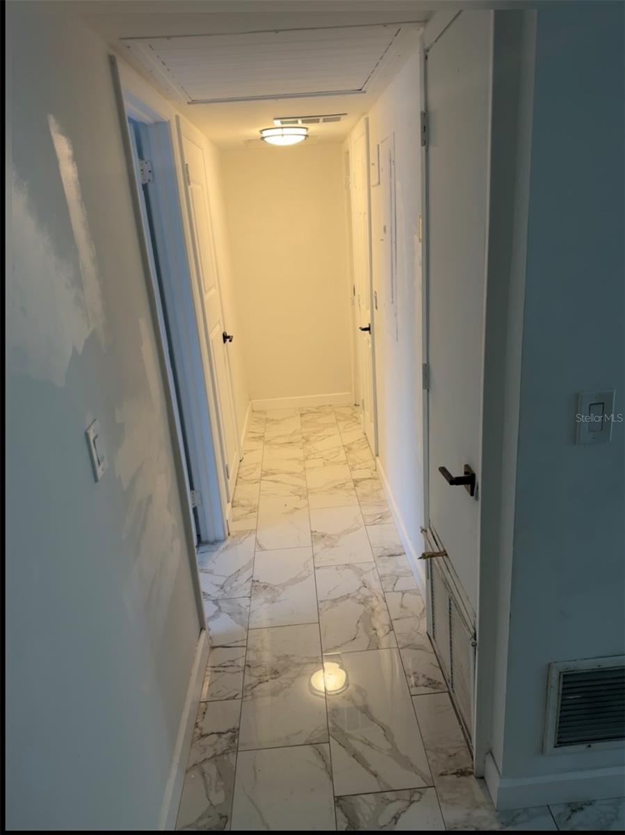 7714 Powhatan, Tampa, FL 33615
