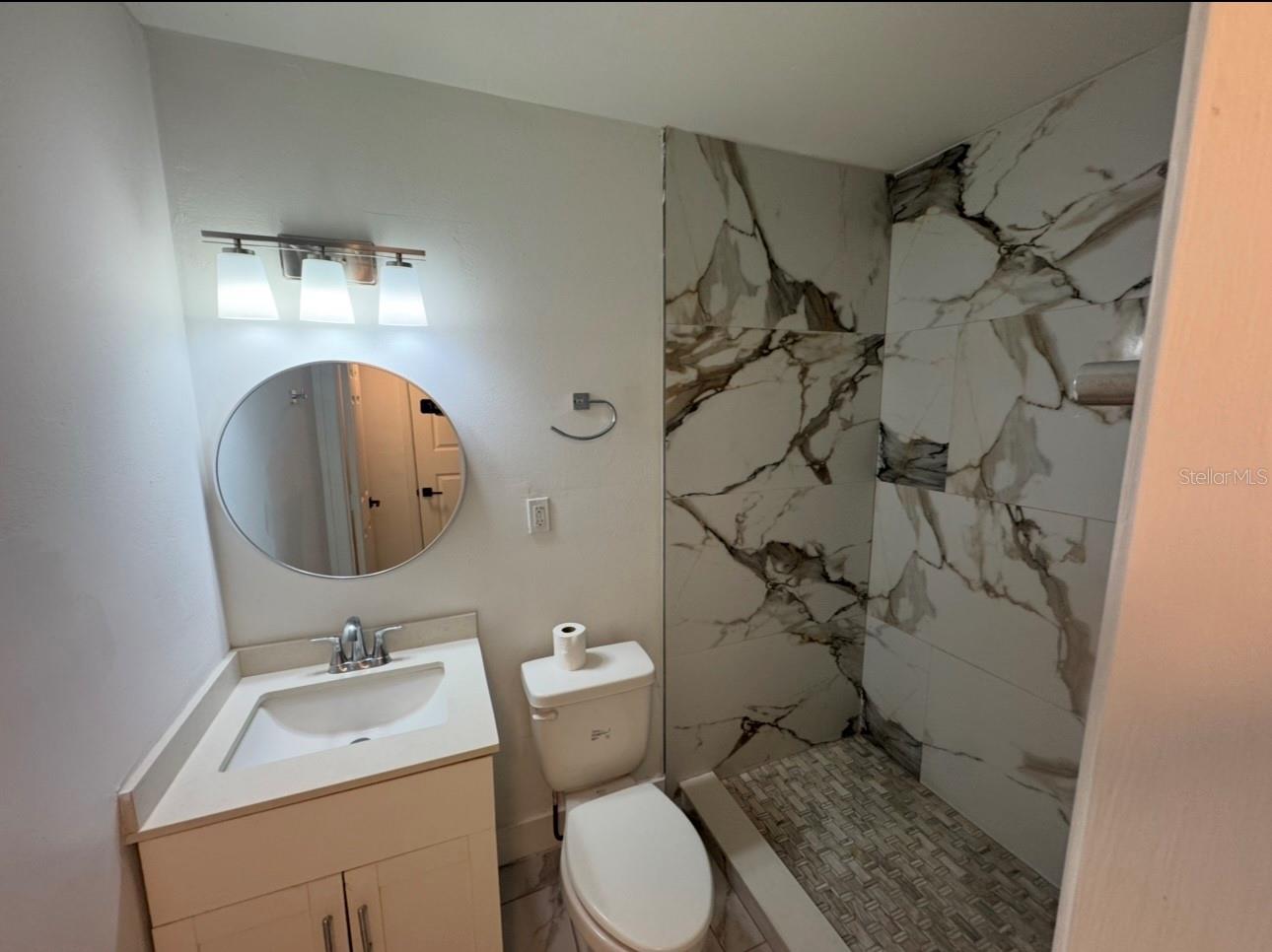 7714 Powhatan, Tampa, FL 33615