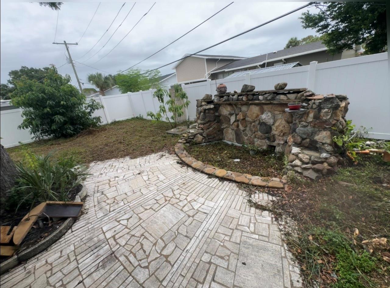 7714 Powhatan, Tampa, FL 33615