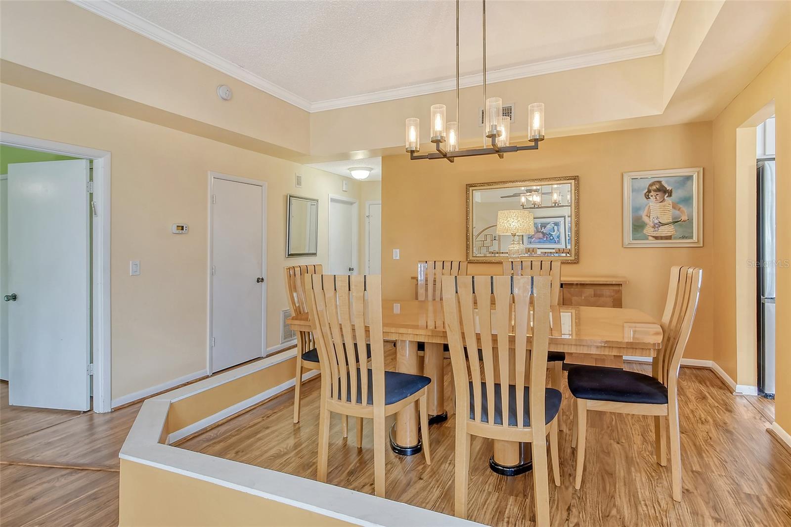 2517 Glebe Farm Close Unit H-2, Sarasota, FL 34235
