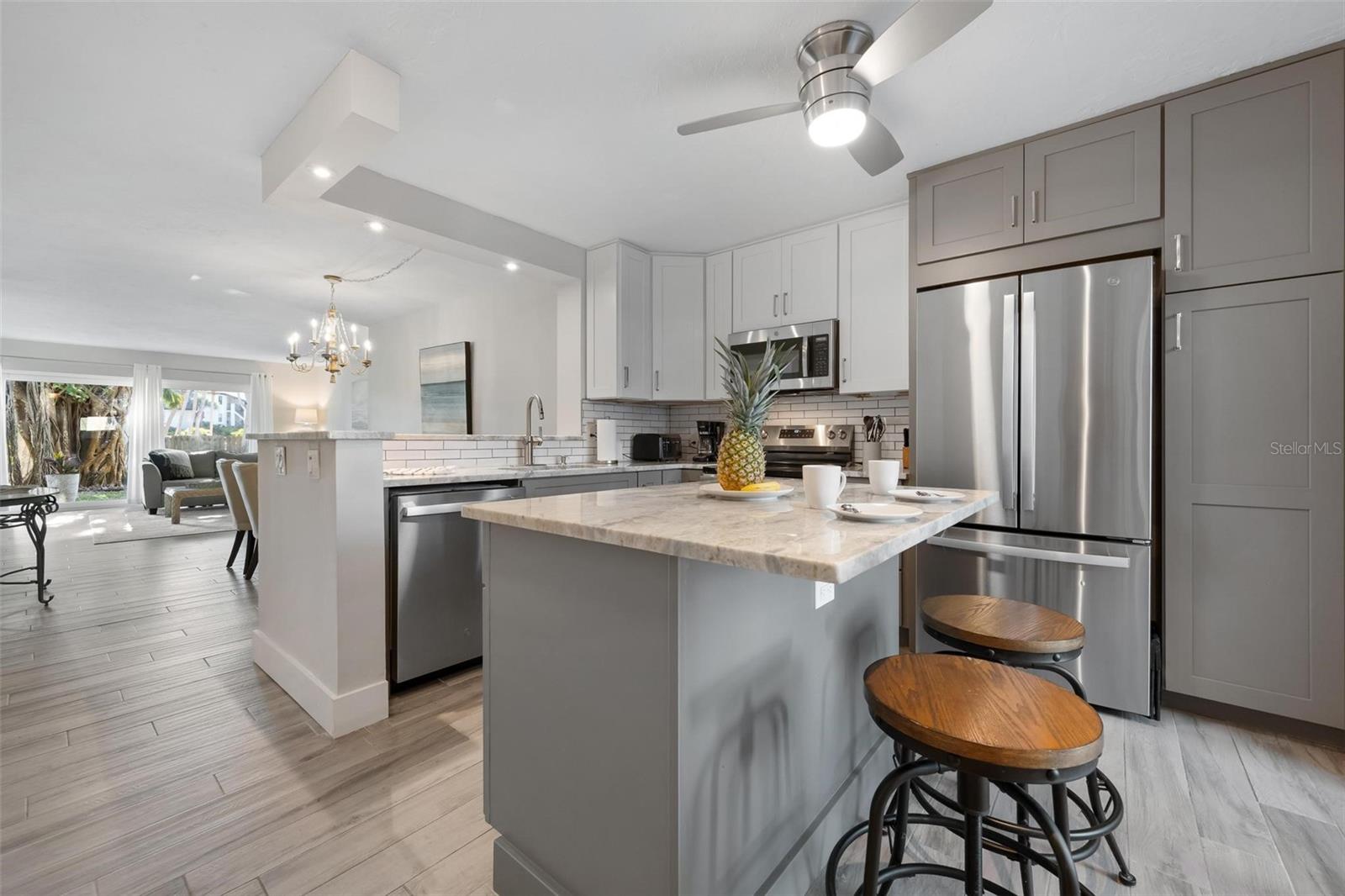 5260 Gulf of Mexico Unit 403, Longboat Key, FL 34228