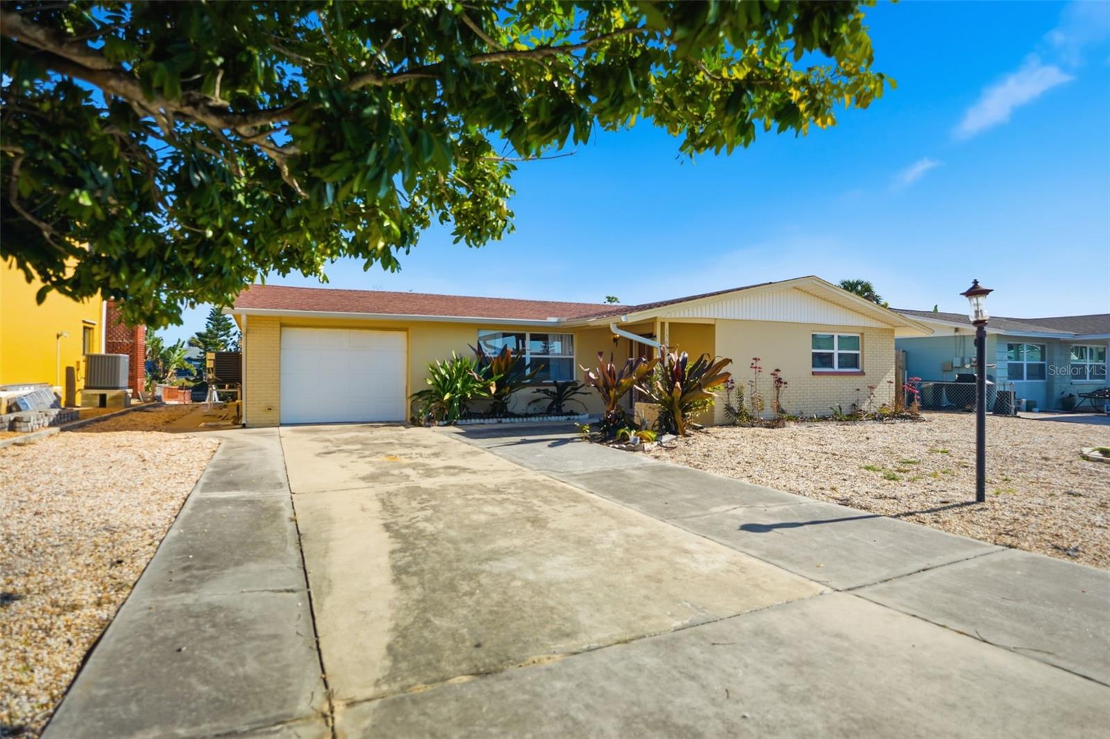 13630 Garris, Hudson, FL 34667
