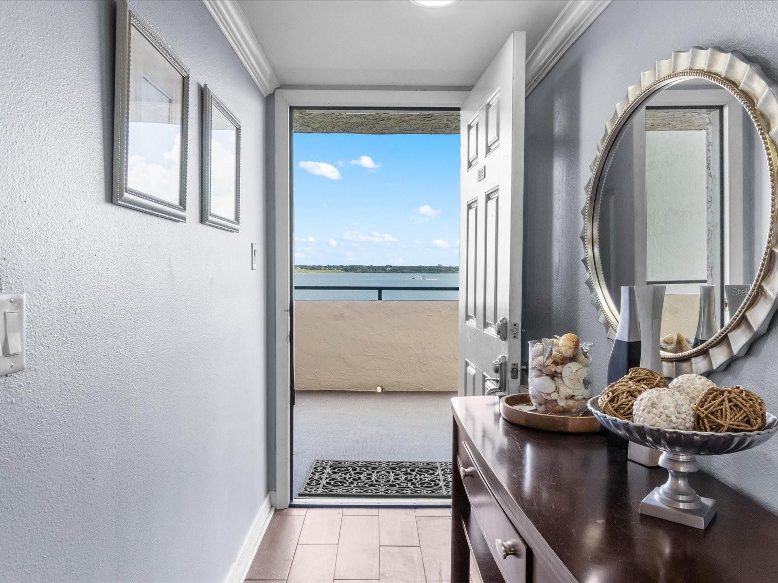 1290 Gulf Unit 903, Clearwater Beach, FL 33767