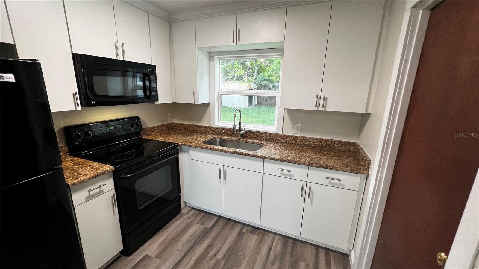 1658 Hempel, Gotha, FL 34734