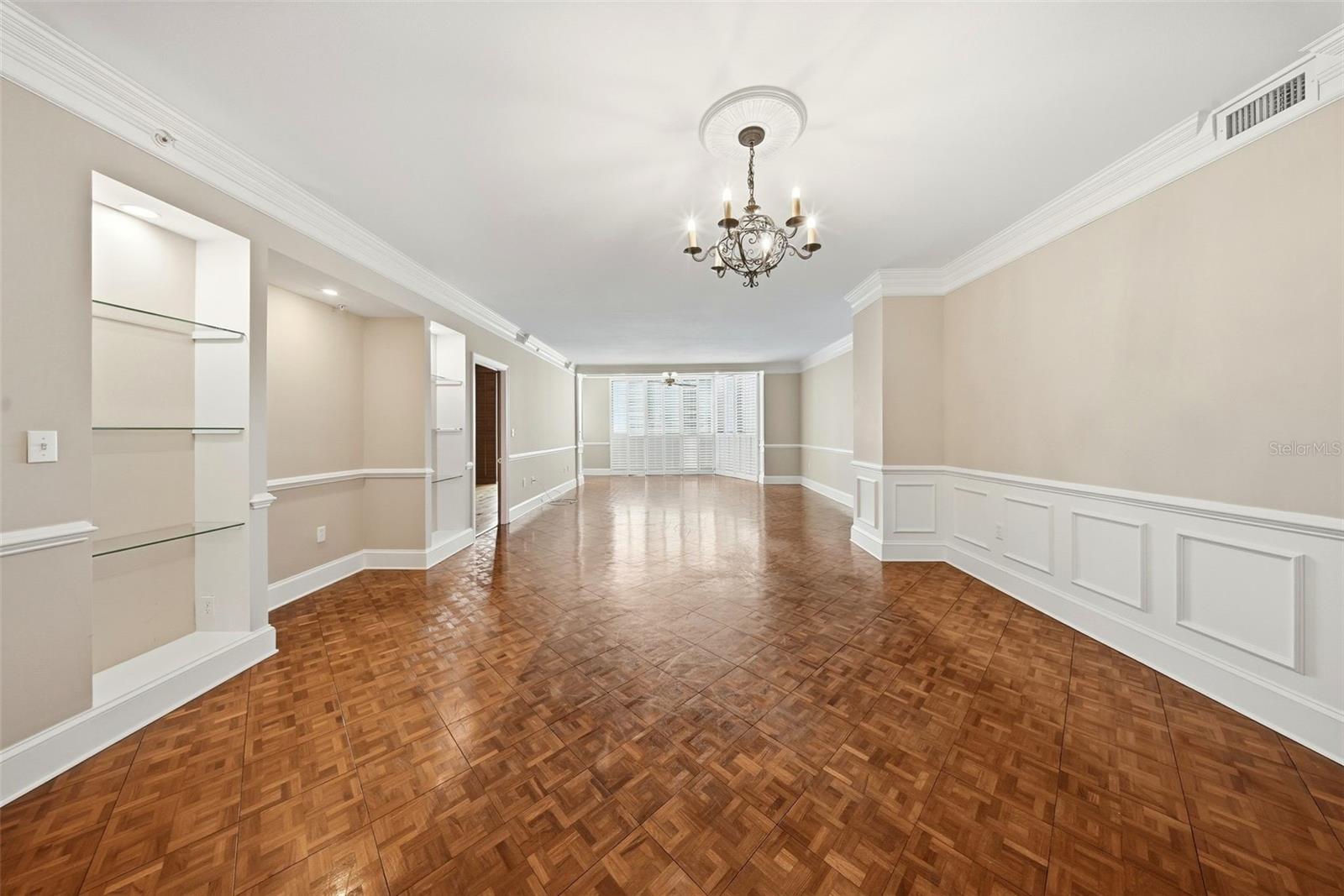 1 Beach Unit 1610, St Petersburg, FL 33701