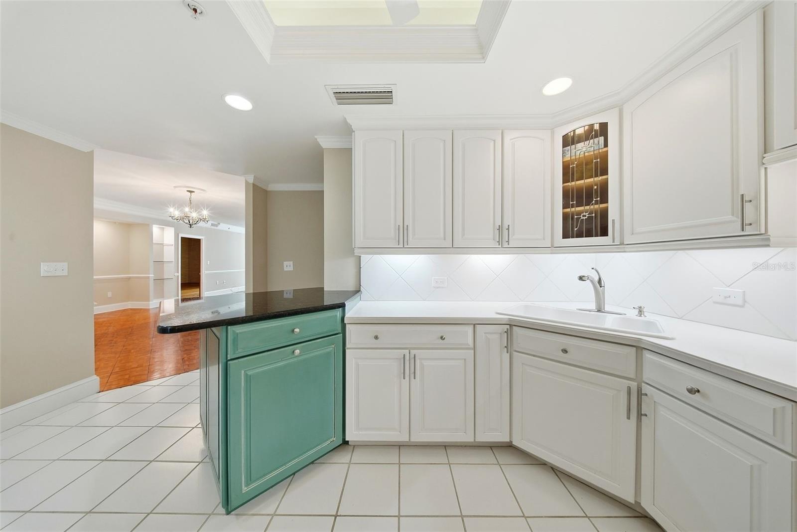 1 Beach Unit 1610, St Petersburg, FL 33701