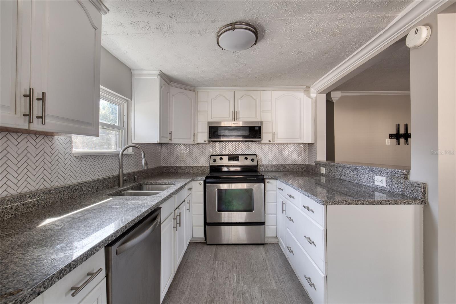 4416 Beverly, Jacksonville, FL 32210