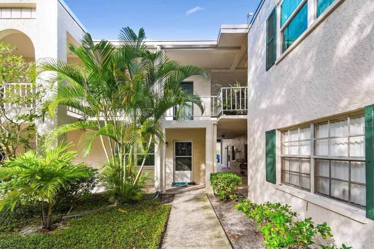 4325 Aegean Unit 128b, Tampa, FL 33611