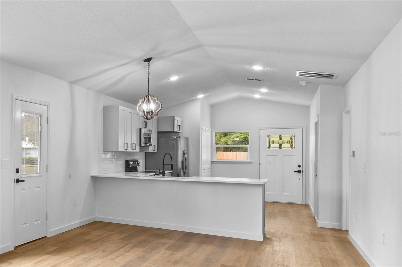 1012 Hazzard, Eustis, FL 32726