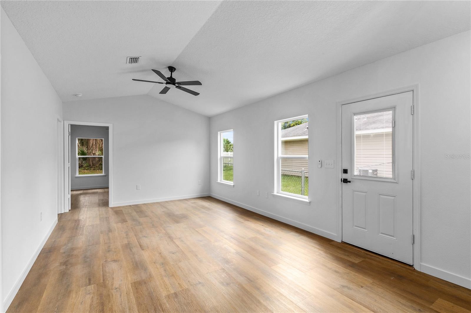 1012 Hazzard, Eustis, FL 32726