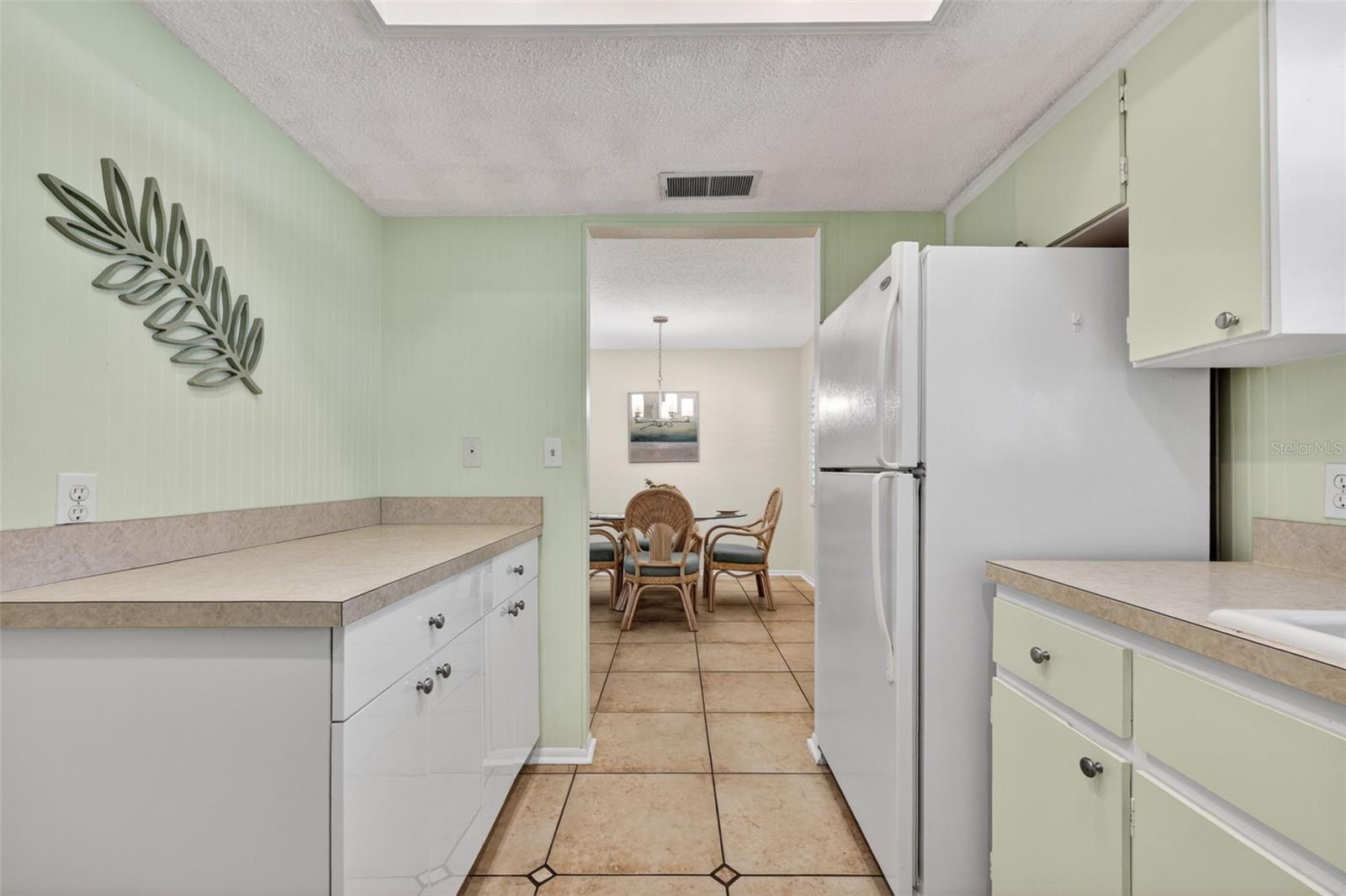 1100 Bay Unit 43, Largo, FL 33770