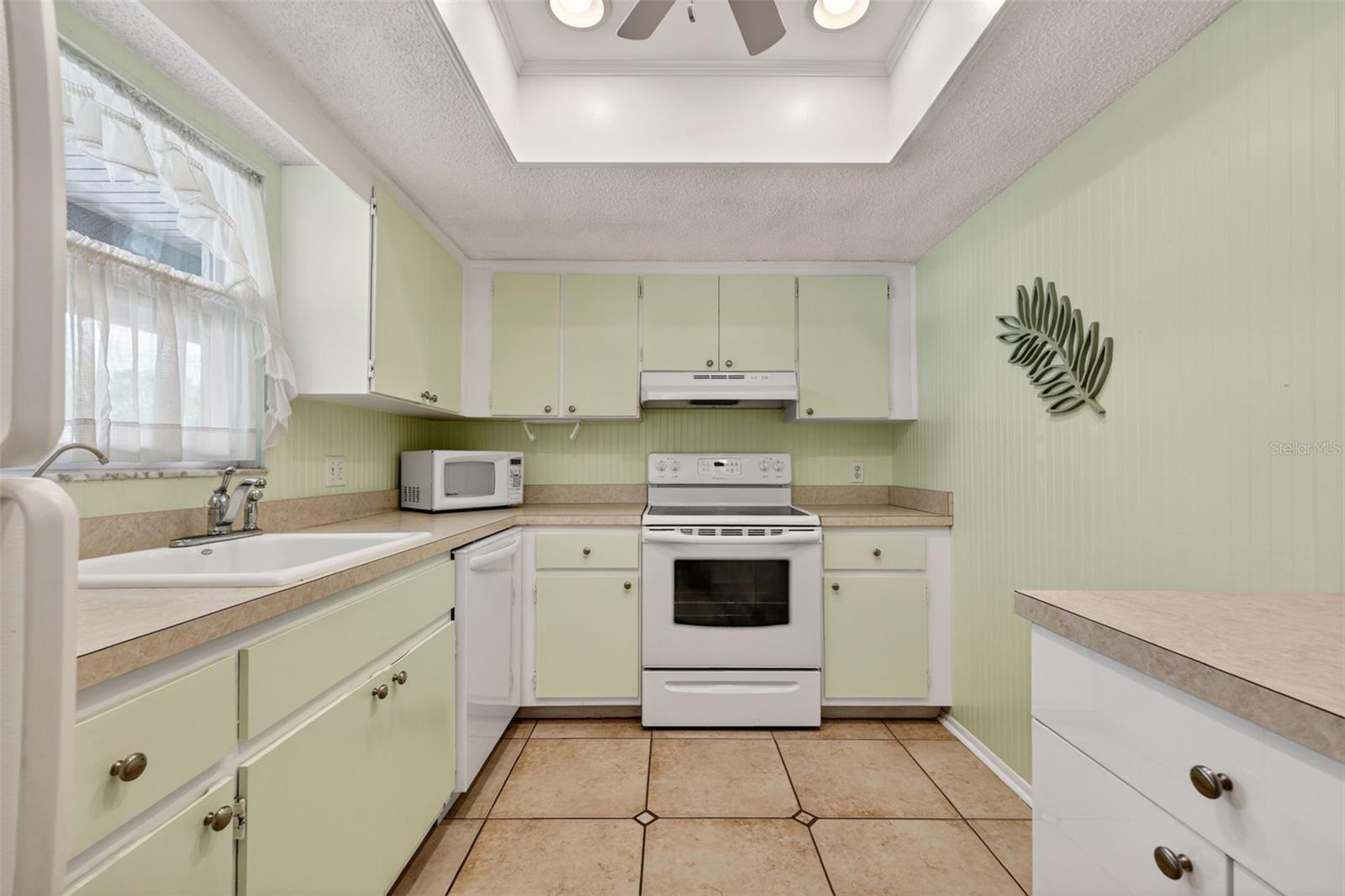 1100 Bay Unit 43, Largo, FL 33770