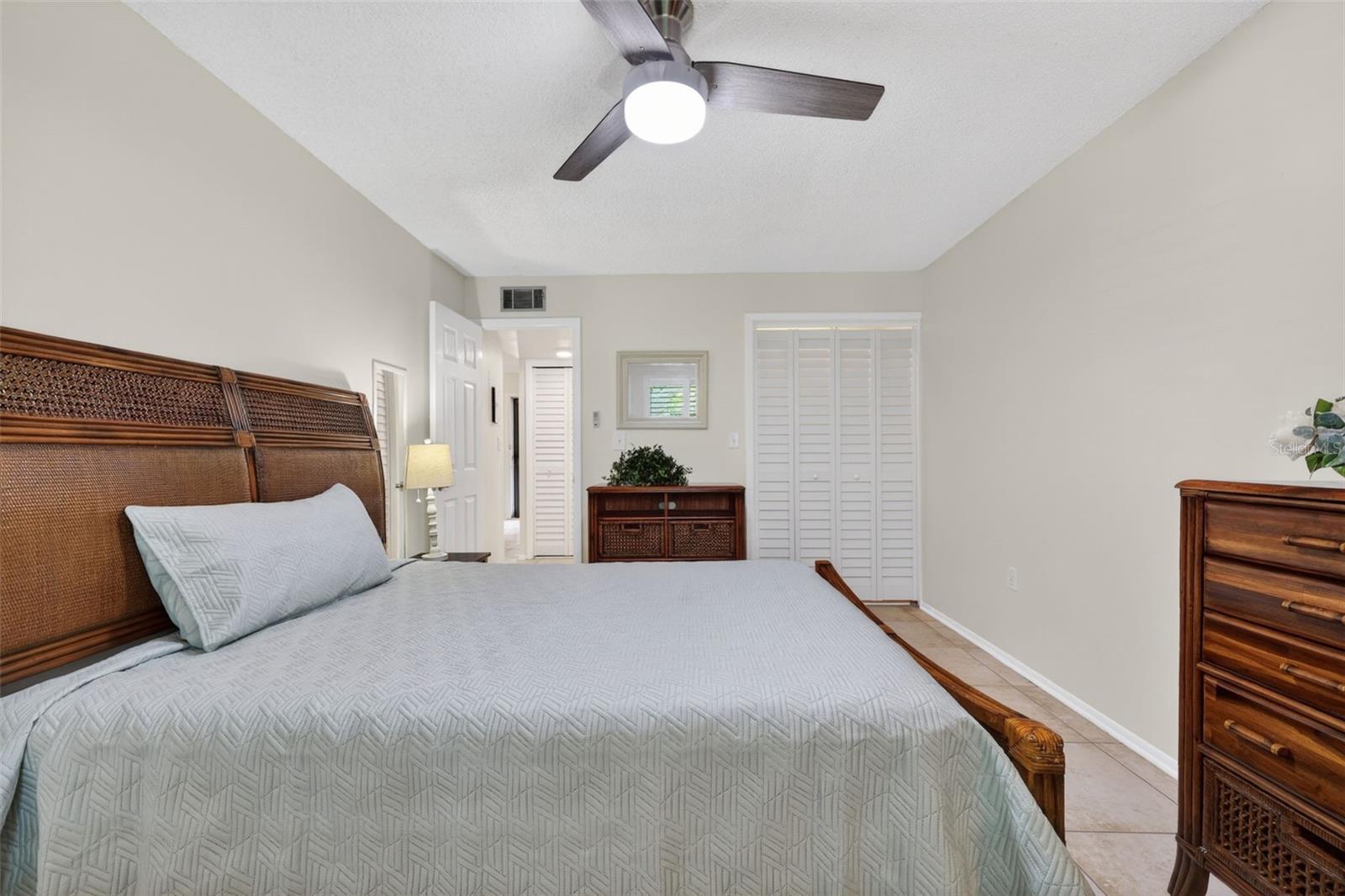 1100 Bay Unit 43, Largo, FL 33770