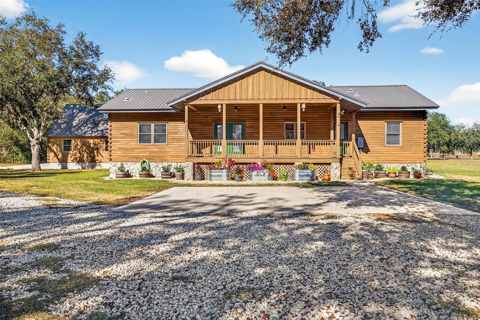 6750 Sutton Oaks, Zephyrhills, FL 33541
