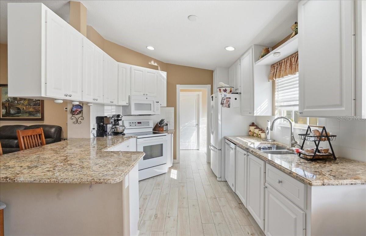 5546 Modena, Sarasota, FL 34238