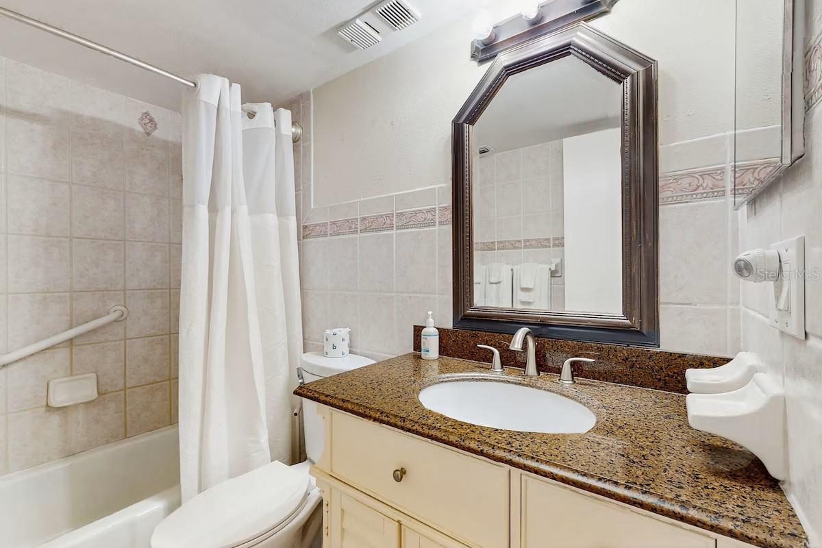 19236 Gulf Unit 104, Indian Shores, FL 33785