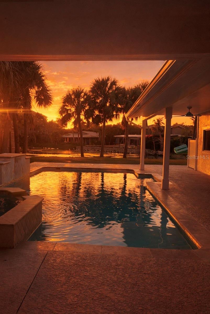 4646 Gleason, Sarasota, FL 34242