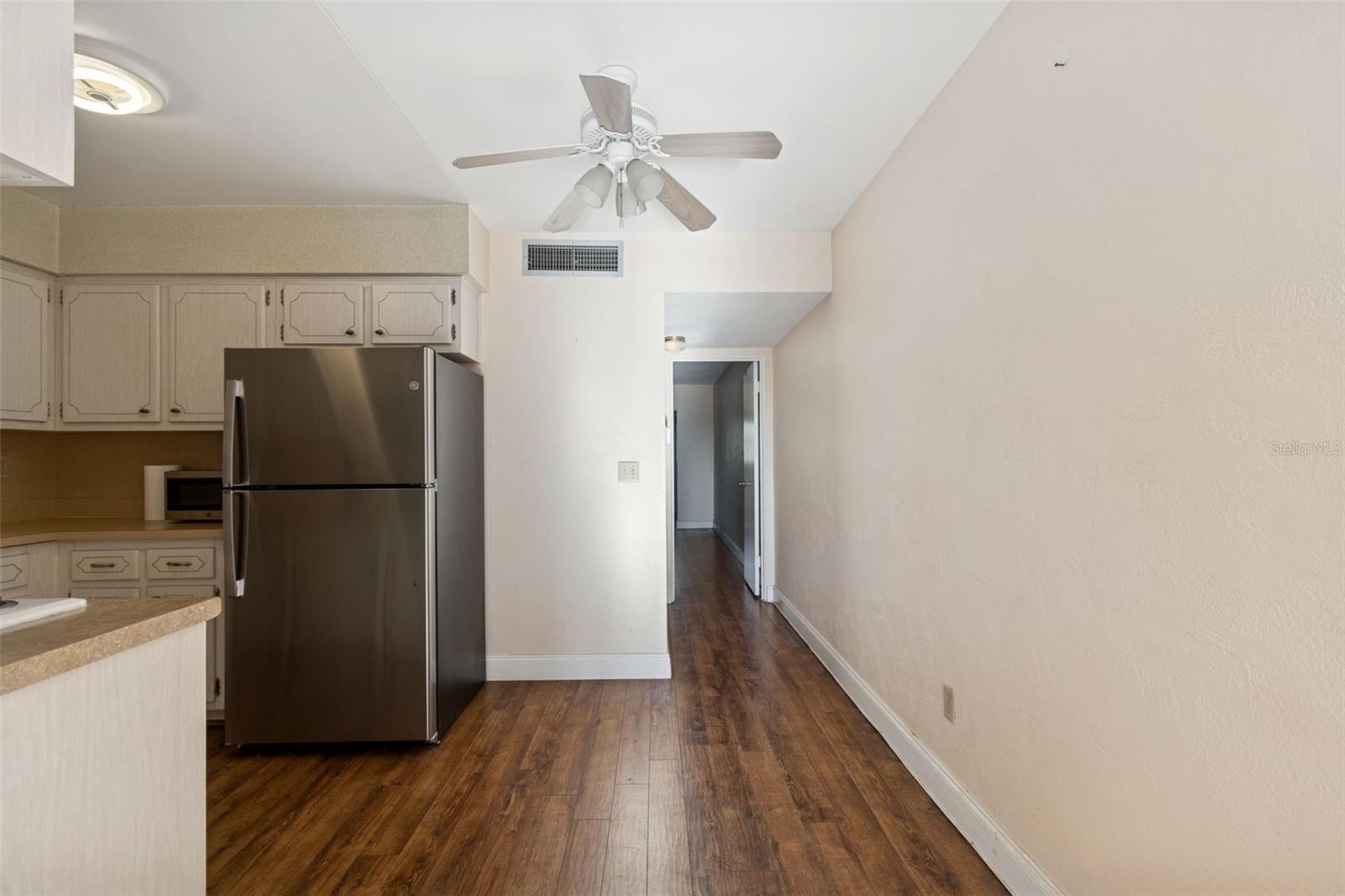 4565 Duhme Unit 203, St Petersburg, FL 33708