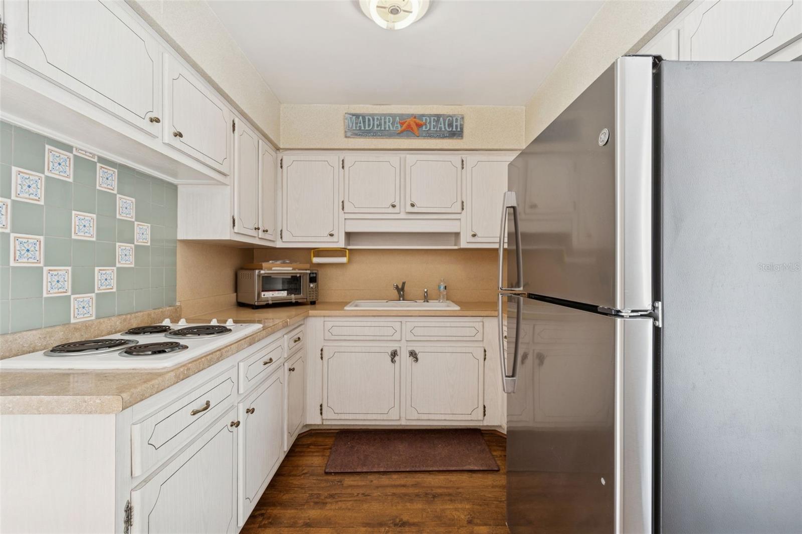 4565 Duhme Unit 203, St Petersburg, FL 33708
