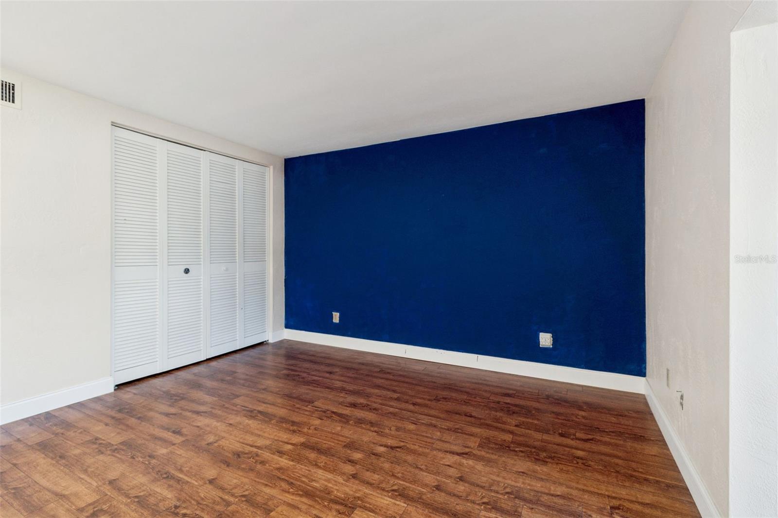 4565 Duhme Unit 203, St Petersburg, FL 33708