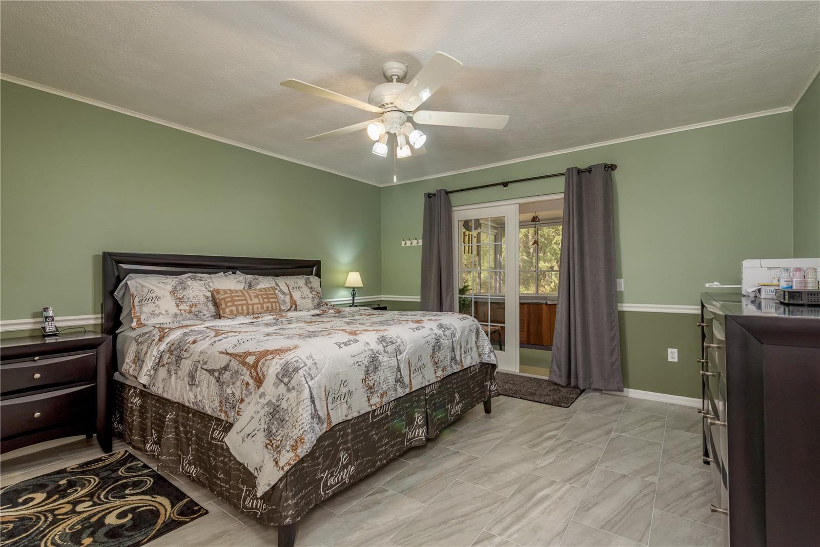 1381 Mcmullen Booth Unit 1381, Clearwater, FL 33759