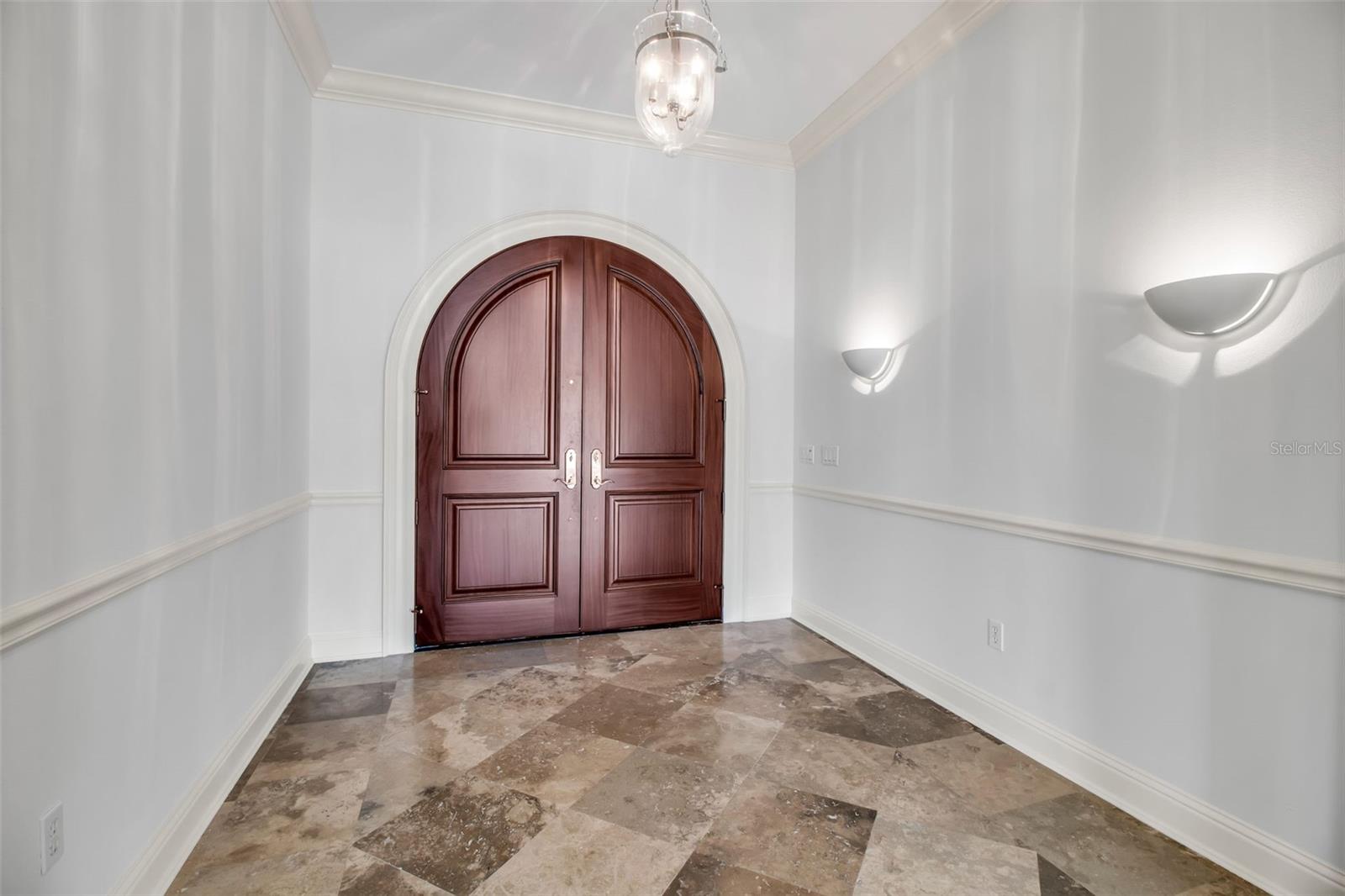 1389 Tangier, Sarasota, FL 34239