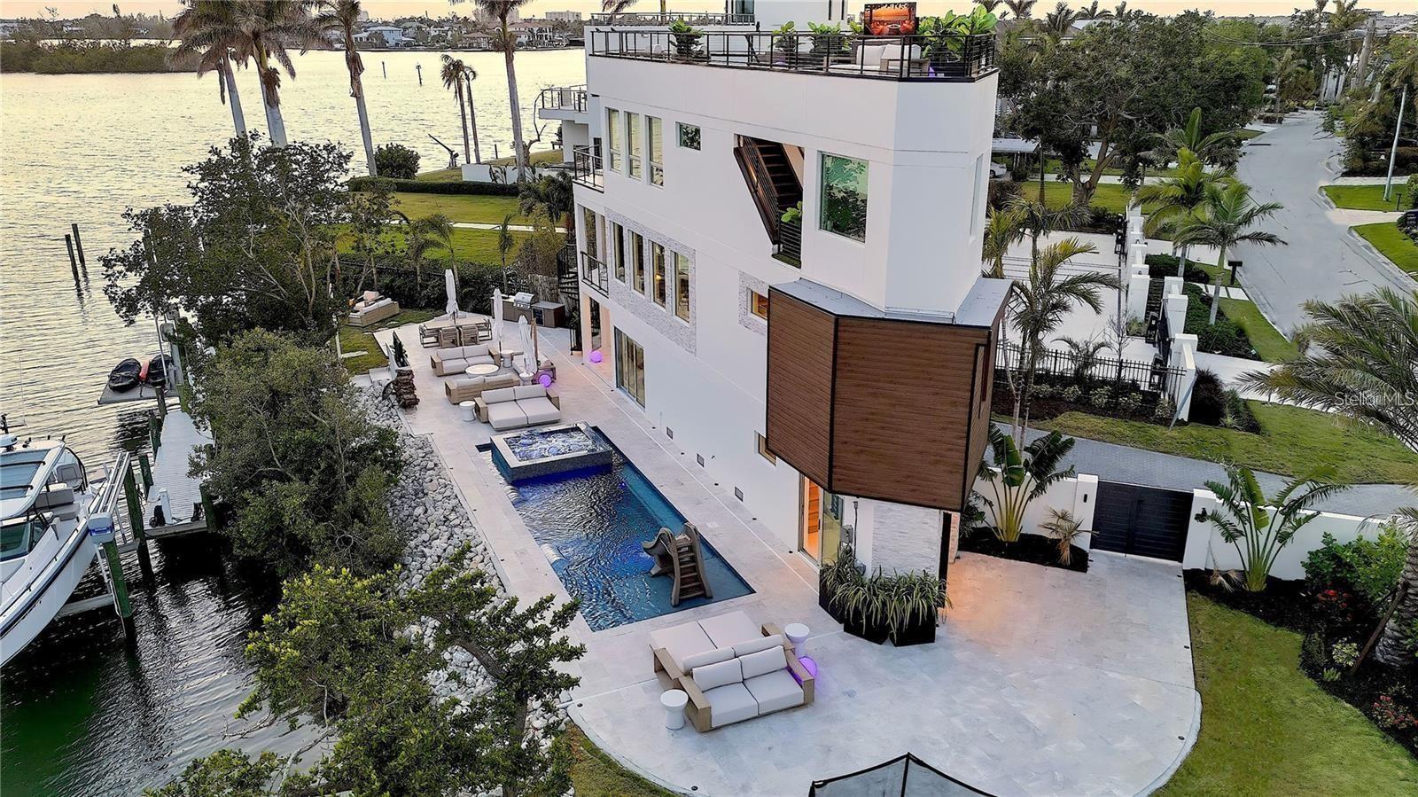 1406 Tangier, Sarasota, FL 34239