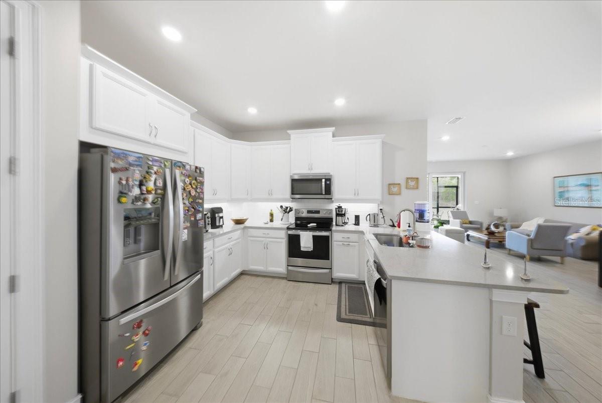 1074 Enbrook, Naples, FL 34114