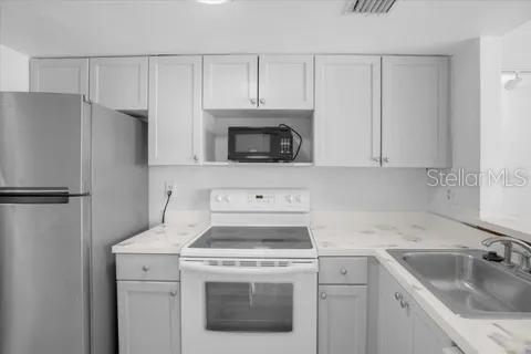 564 Orange Unit 40, Altamonte Springs, FL 32701