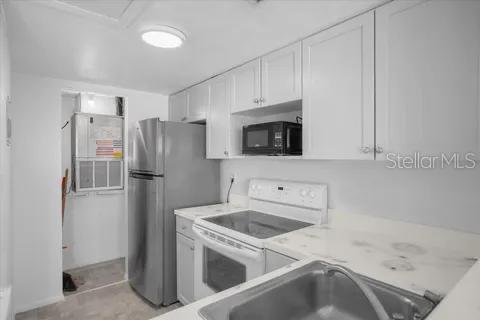 564 Orange Unit 40, Altamonte Springs, FL 32701
