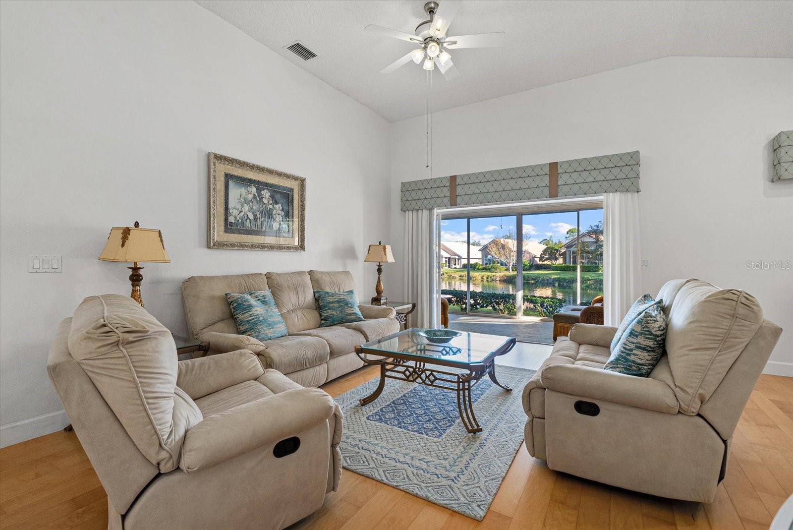 4439 Deer Trail, Sarasota, FL 34238