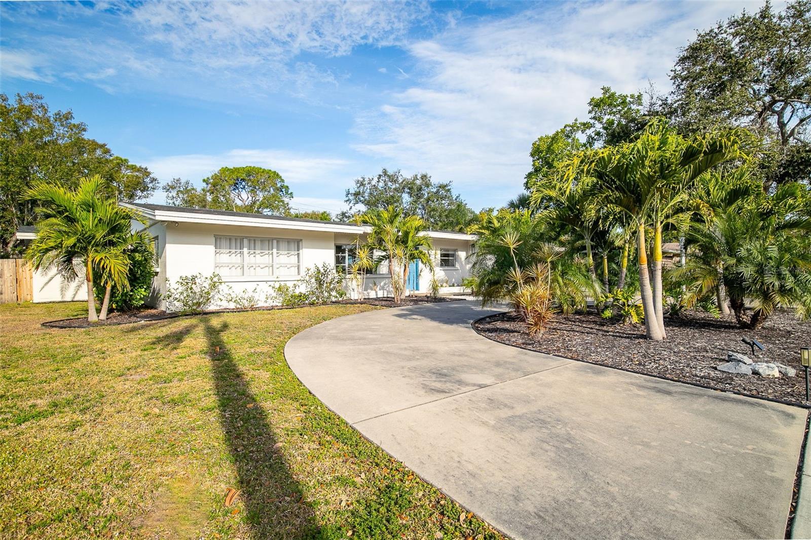 703 Whitfield, Sarasota, FL 34243