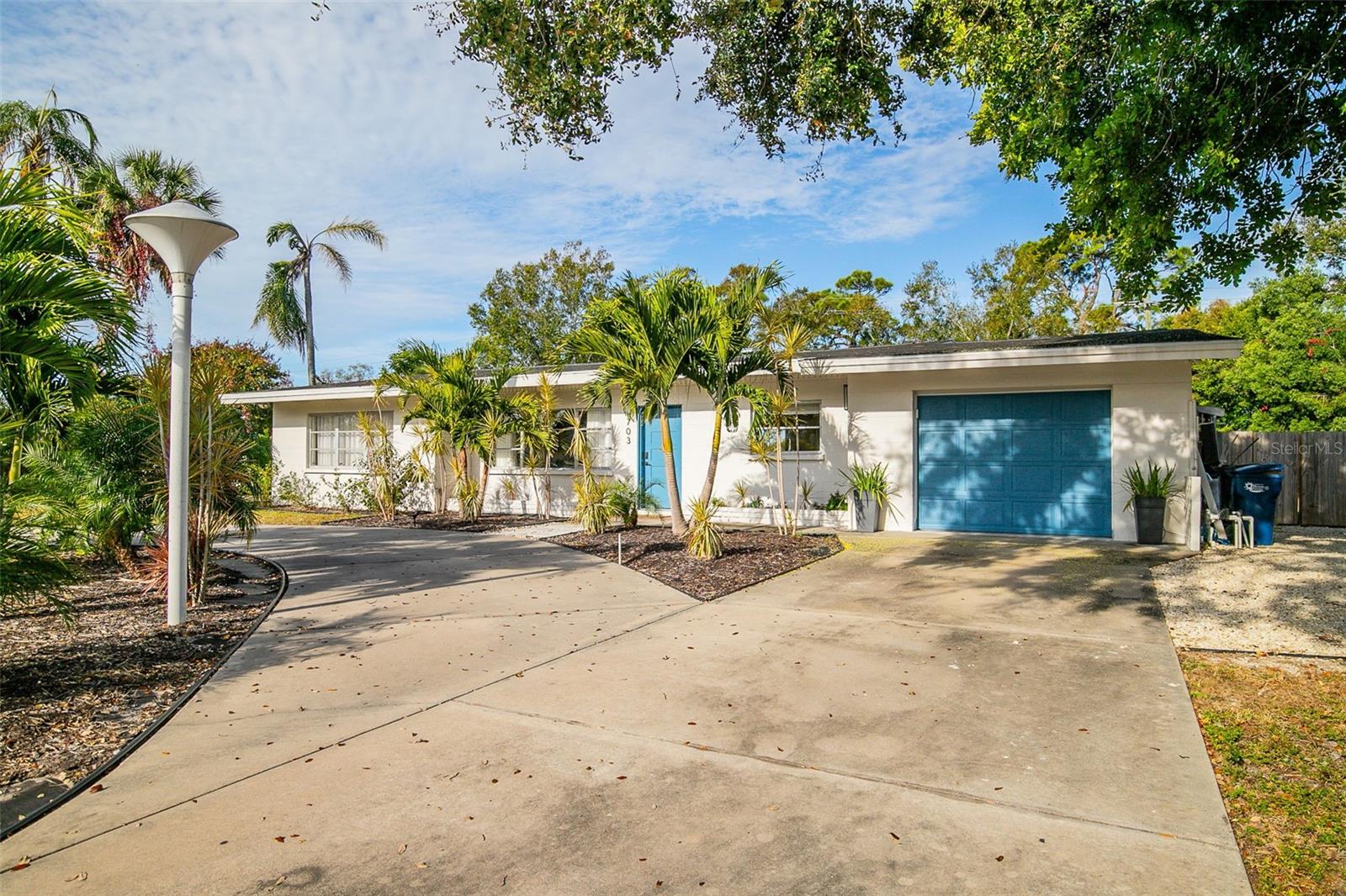 703 Whitfield, Sarasota, FL 34243