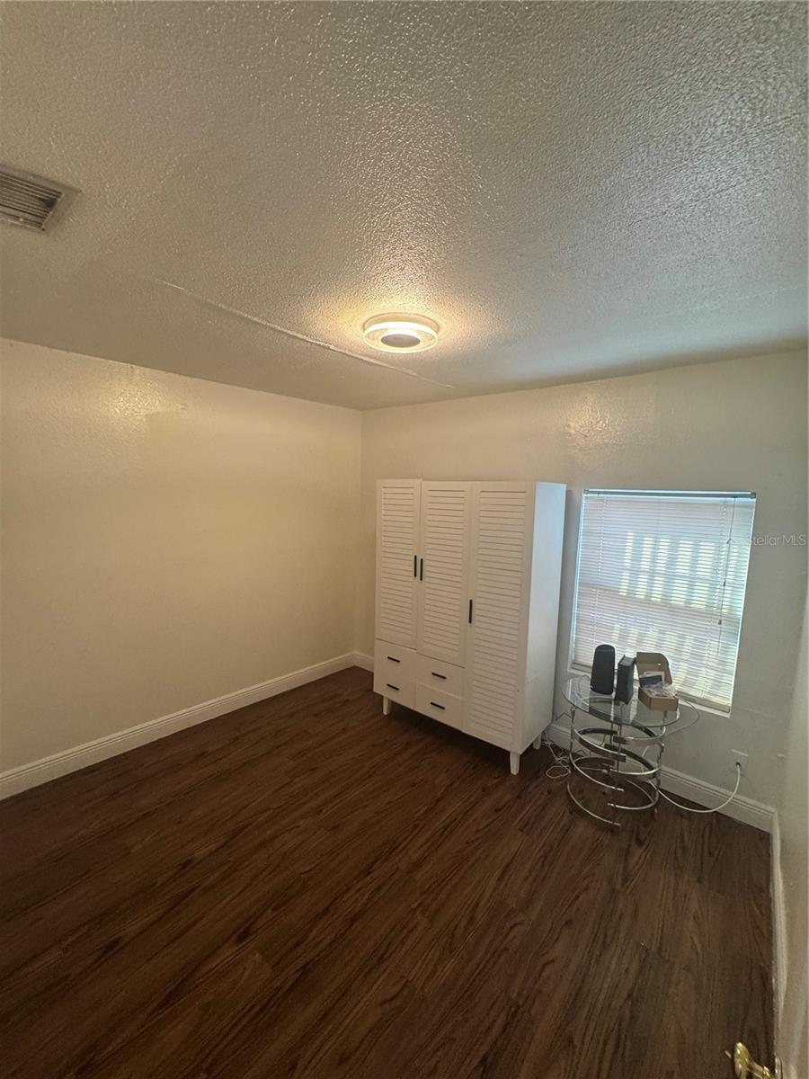 2312 La Salle, Tampa, FL 33607