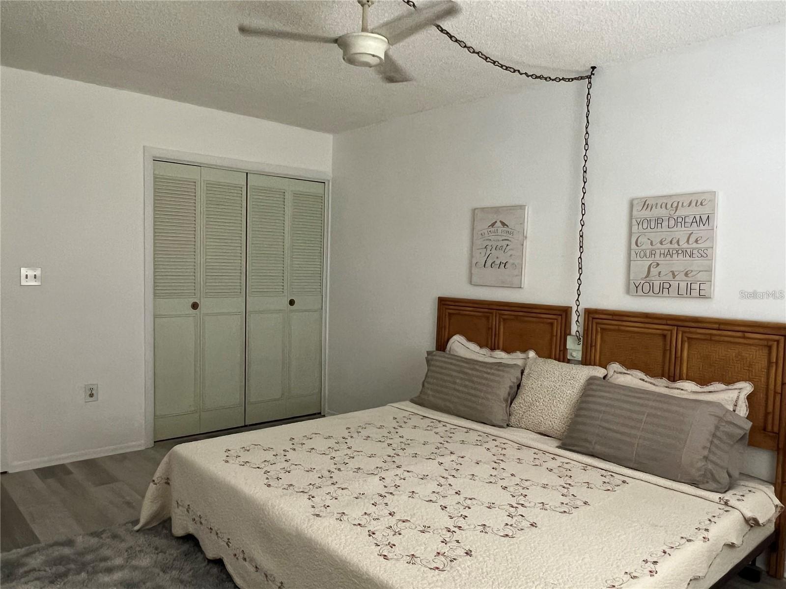 1100 Bay Unit 35, Largo, FL 33770