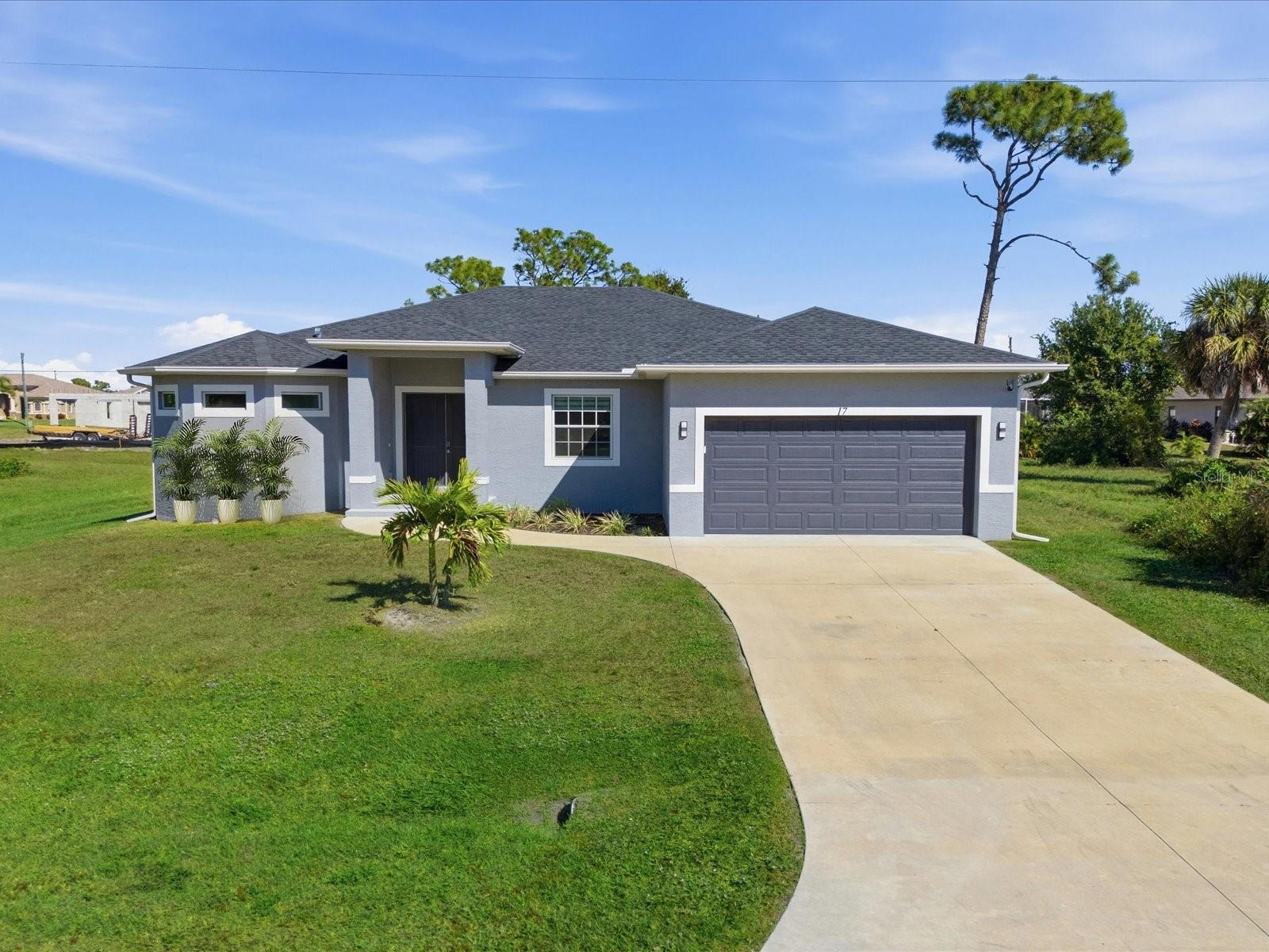 17 Pine Valley, Rotonda West, FL 33947
