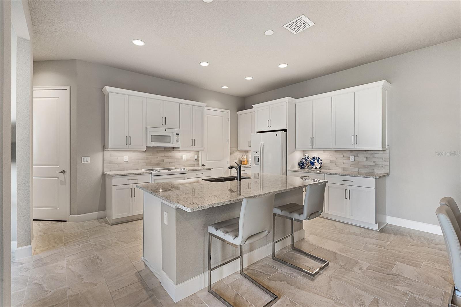 21 Southampton, Ormond Beach, FL 32174