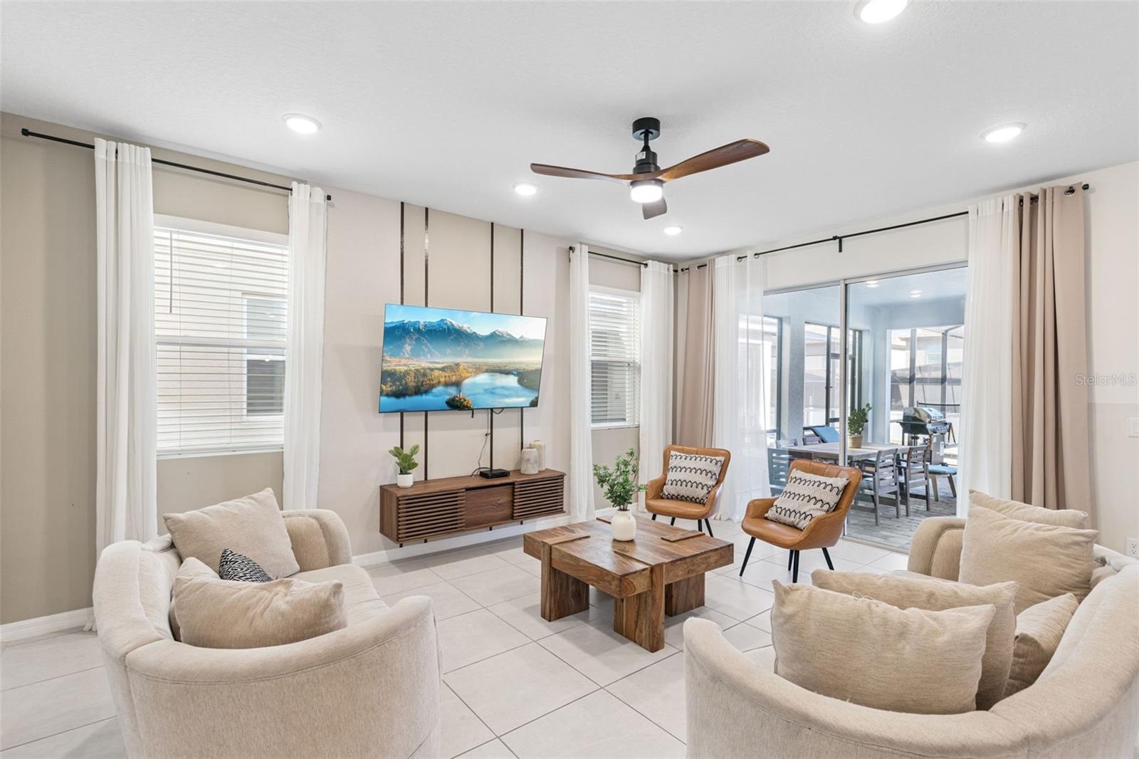 8913 Coconut Breeze, Kissimmee, FL 34747