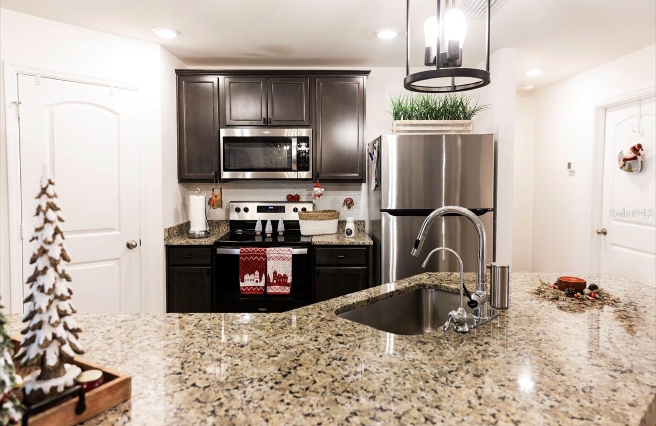 1660 Lansdale, North Port, FL 34286
