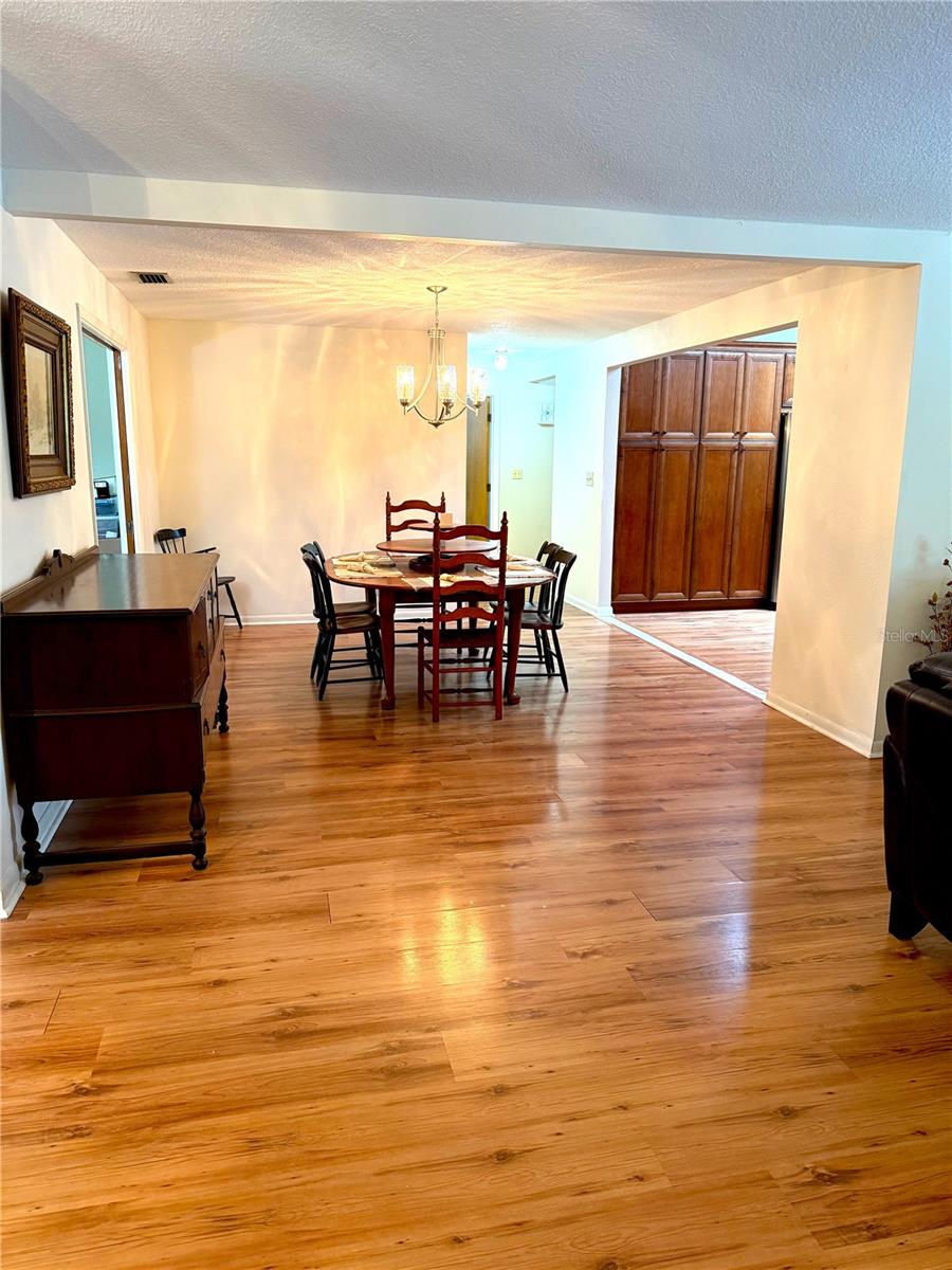 2215 Toniwood, Palm Harbor, FL 34685