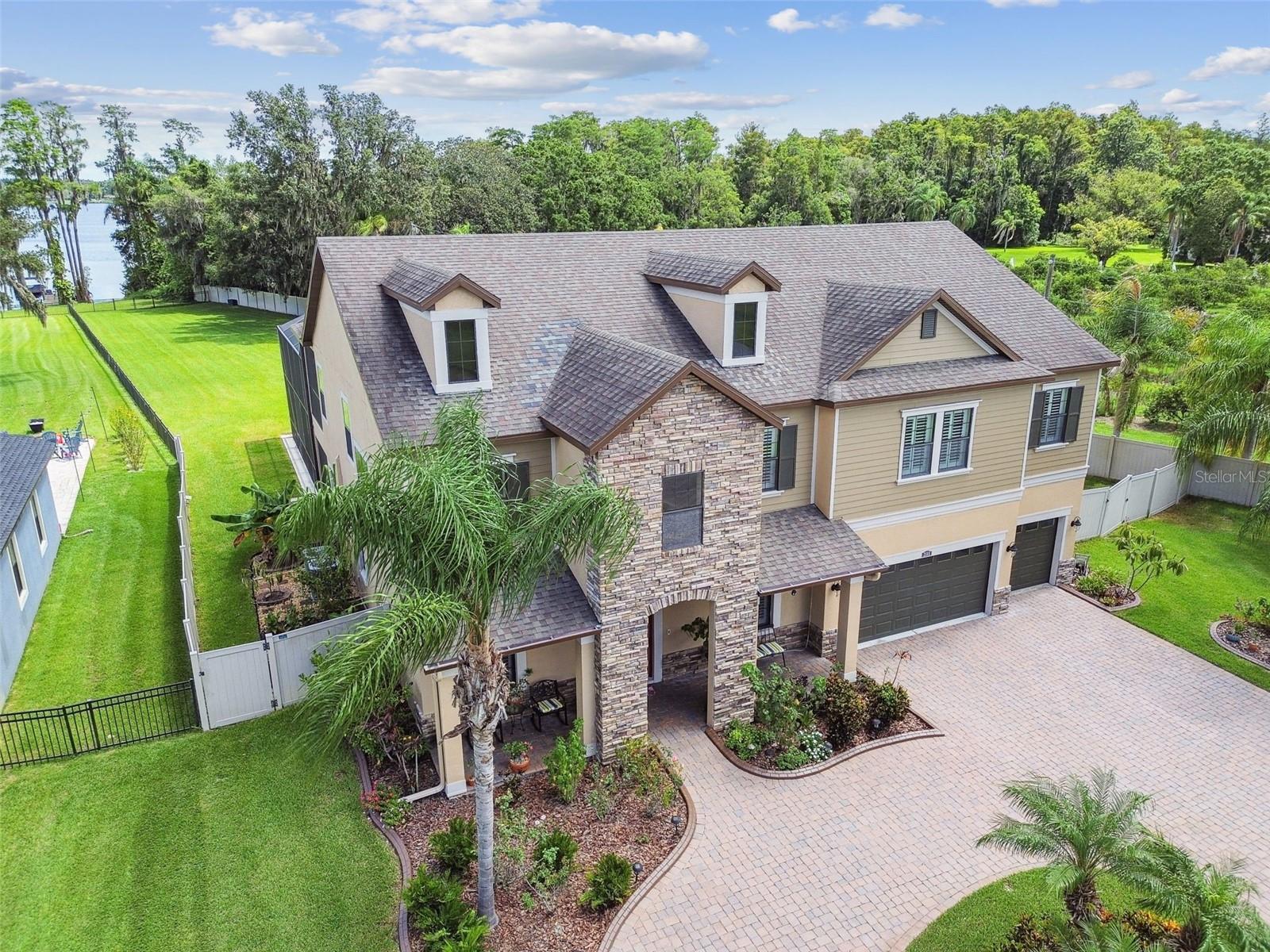 2566 Lake Manor, Land O Lakes, FL 34639